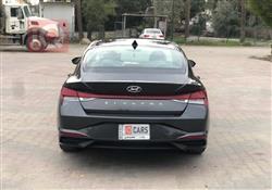 هیوندای ئەلەنترا